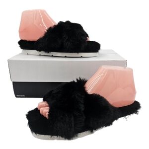 NIB Dolce Vita Pillar Womens Black Faux Fur Crisscross Strap Slide Slipper